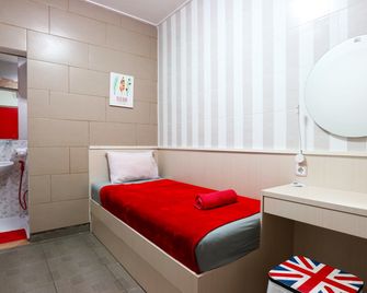 Kamariska Hostel - Perumahan Angkatan Udara - Chambre