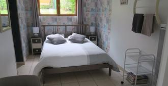 Les Collinades De Chalons - Fagnières - Bedroom