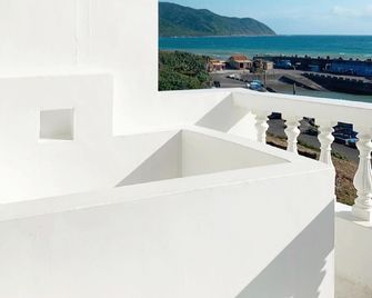 Whitelance B&b - Manzhou Township - Balcony