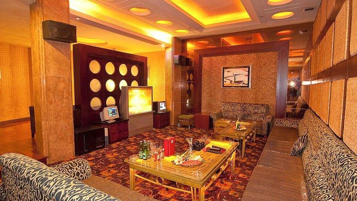 Metropolitan Hotel
