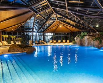 Bendito Cacao Resort & Spa - קמפוס דו ג'ורדאו - בריכה