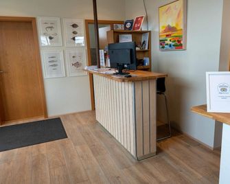 T10 Iceland - Hafnarfjörður - Recepción