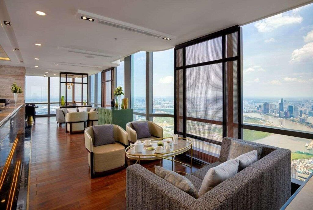 فينبيرل لاندمارك 81، أوتوجراف كوليكشن