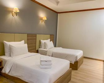 Siam River Resort - Chaiyaphum - Bedroom