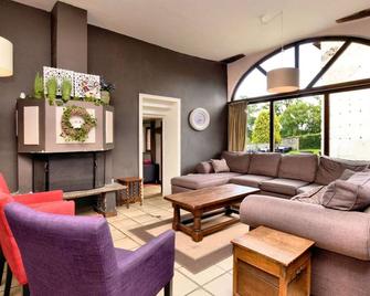 Holiday Home in Lierneux with Garden - Lierneux - Sala de estar