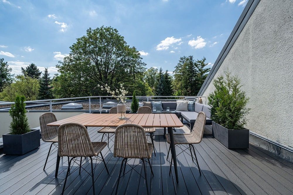 Neues 2 Schlafzimmer Apartment mit RooftopTerrace - Dresden - Balcony