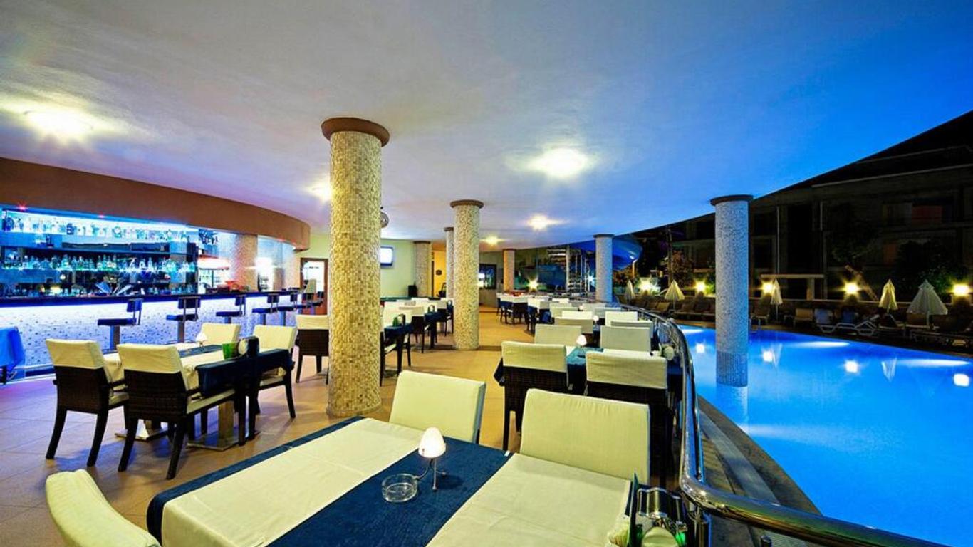 Asda Maris Hotel