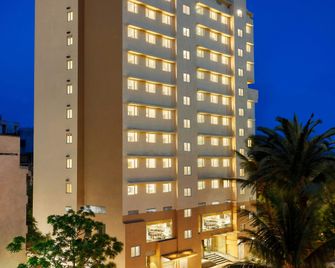 Ginger Mumbai, Andheri - Mumbai - Building