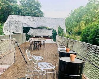 Un Air De Vacances - Toulouse - Balcon