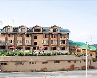 Grand Mumtaz Resorts Gulmarg - Gulmarg - Gebouw