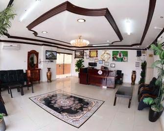 Al Eairy Apartments Dammam 4 - Dammam - Lobby