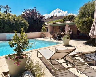 Demeure de l'Estuaire - Plassac - Pool