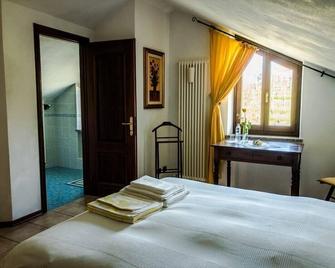Cascina Beccaris - Costigliole D'Asti - Chambre