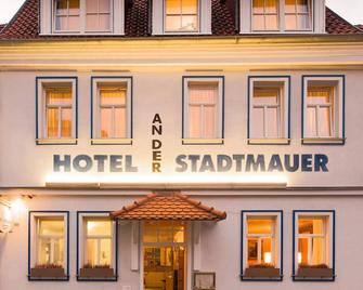Hotel an der Stadtmauer - Mühlhausen - Building