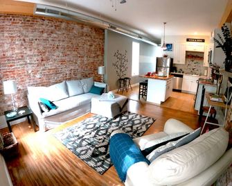 STL's 'The Hill' NBHD. Where Italian is everything. Clean & cozy 1st fl apt - San Luis - Sala de estar