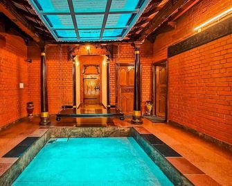 Chettinad Park Muttukadu Ecr Beach House - Navalur - Piscina