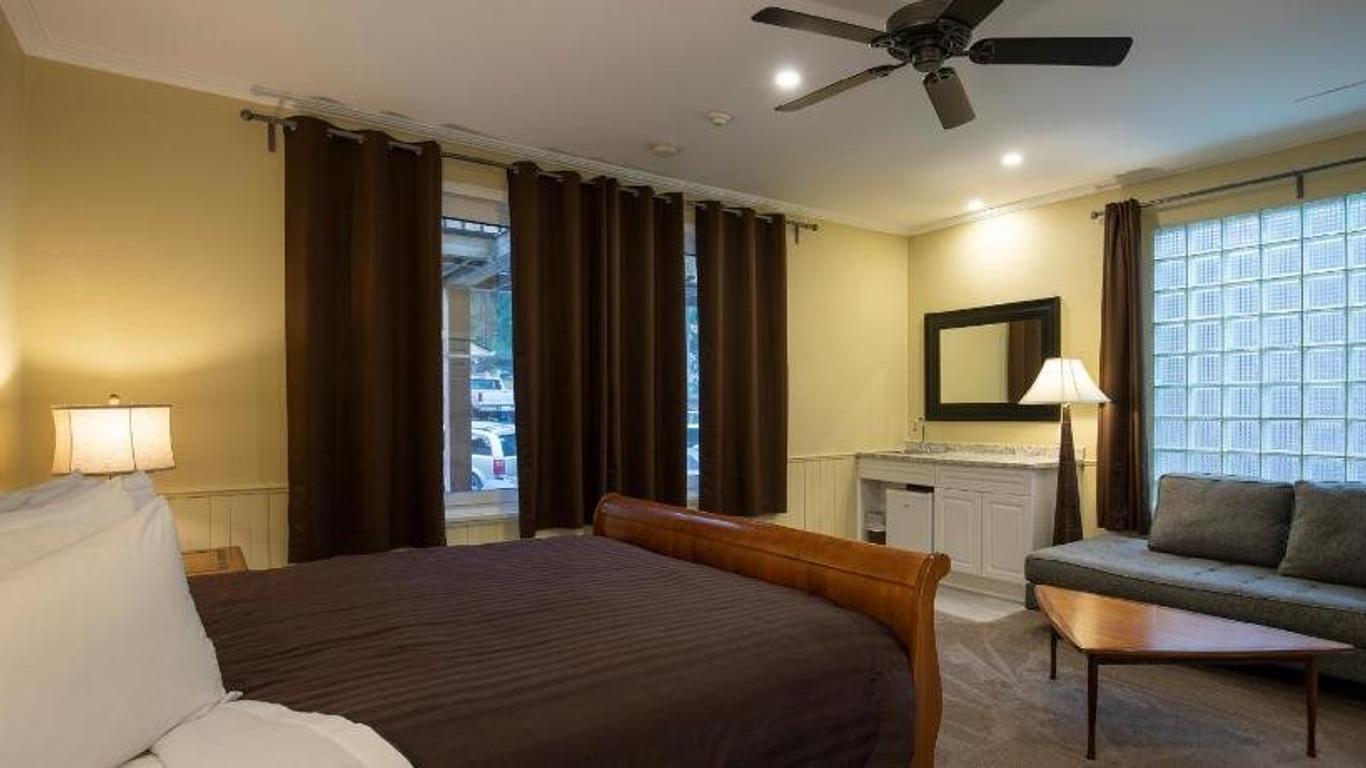 Banff Boutique Inn - Adults only