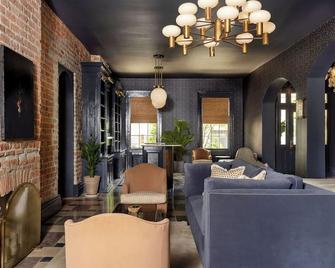 Garden District Hotel - New Orleans - Living room