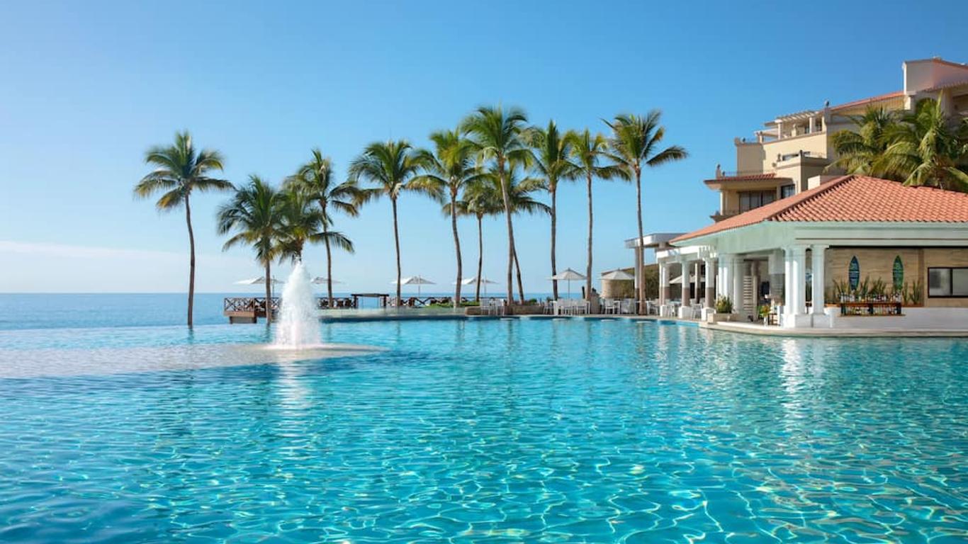 Dreams Los Cabos Suites Golf Resort & Spa