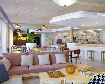 greet hotel Salon de Provence - Салон-де-Прованс - Бар