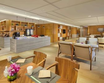 DoubleTree by Hilton Qingdao Jimo - Qingdao - Lounge