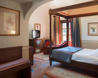 Parador de Oropesa - Oropesa - Habitación