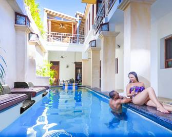 Hotel Boutique Casa Sanchez - Santo Domingo - Svømmebasseng