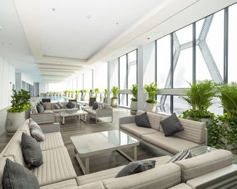 The Bridge Club - Phnom Penh - Utomhus