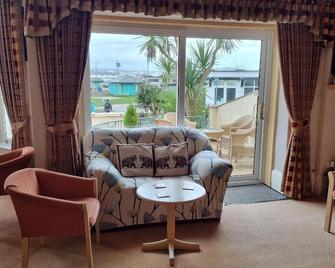 The Sands Hotel - Paignton - Бар