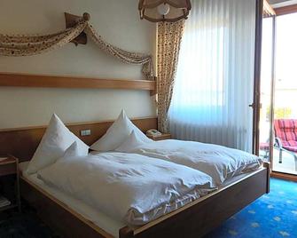 Bengel's Hotel zur Krone - Mulheim-Karlich - Habitación