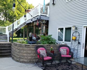Meisterhaus Bed & Breakfast - Morristown - Patio