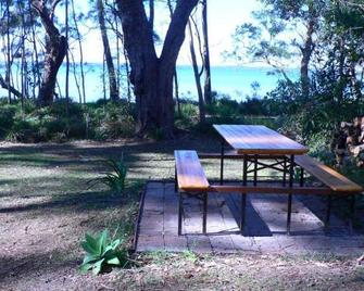 Waterfront Jervis Bay Escape Cooinda - Vincentia - Binnenhof