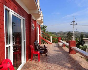 Fufu In Love Cottages & Campground - Khao Kho - Balcony