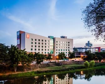 Fiesta Inn Culiacan - Culiacán - Rakennus