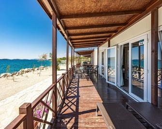 Amadria Park Camping Sibenik Mobile Homes - Šibenik - Balkon