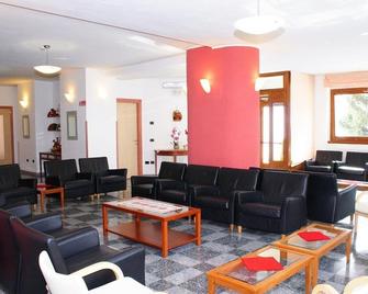 Hotel Derby - Aprica - Area lounge