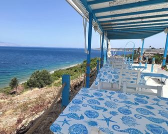 Fener Hotel Café & Kahvalti - Cesme - Balcon