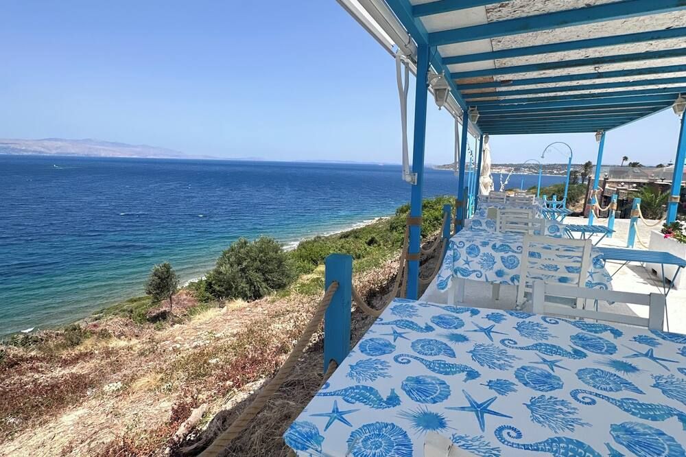 Fener Hotel Café & Kahvalti - צזמה - מרפסת