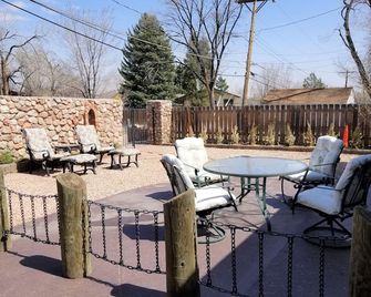 Your home in Colorado Springs - Colorado Springs - Patio