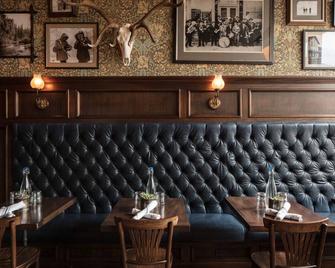 Beacon Loft at Public House on Elk Ave - Crested Butte - Restaurant