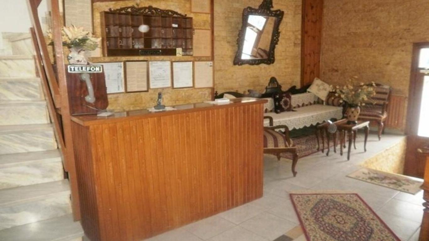 ريجينا هوتل