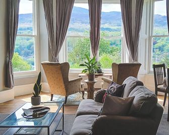 Lux double&lounge area /en suite.fab hosts/stylish interiors..incredible views - Dolgellau - Vardagsrum