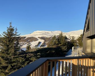 Chalet l'Horizon 6/8 pers with panoramic terrace - Besse-et-Saint-Anastaise - Balcon