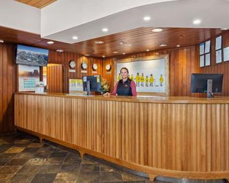 Thredbo Alpine Hotel - Thredbo - Rezeption