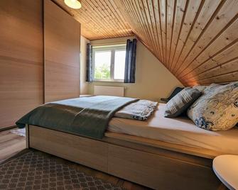 Spacious appartment in Wilhelmshof near Lake - Usedom - Schlafzimmer