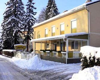 Gästehaus Pension Ria - Portschach am Wörthersee - Edificio