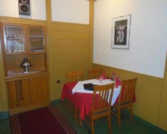 Hotel Pri Belokranjcu - Novo Mesto - Dining room