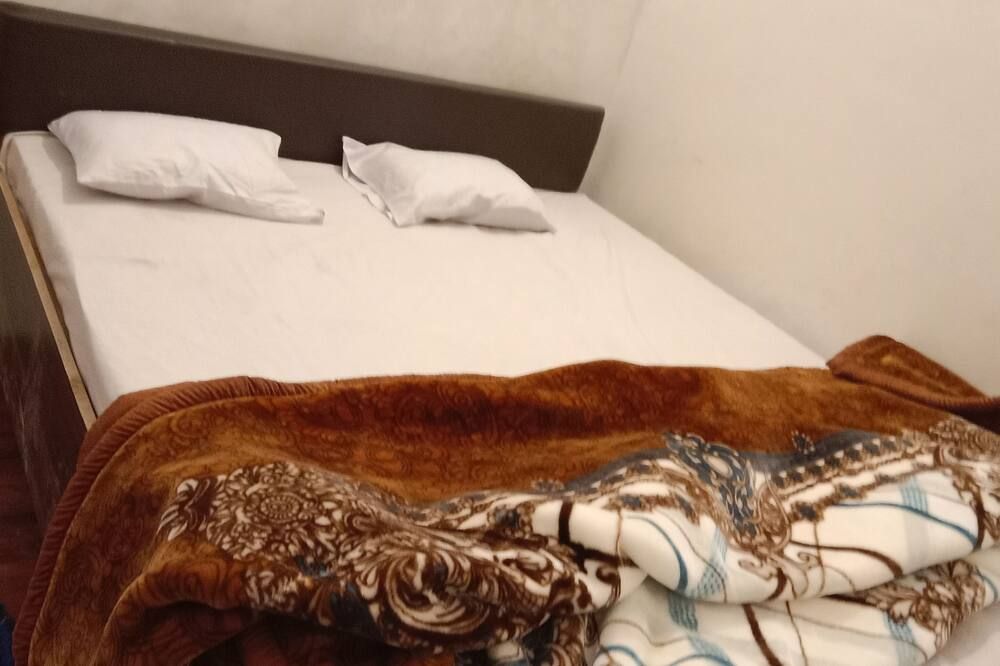 Nine Inn Hotel and Restaurant - Gorakhpur - Habitación