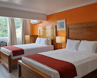 Pirate's Inn - Bridgetown - Bedroom