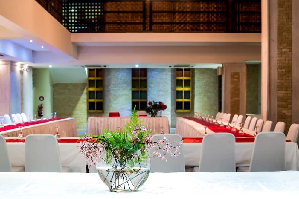 Calypso Hôtel - Toamasina - Restaurante